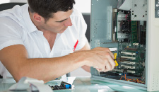 Studentische Aushilfe (m/w) in der Servicetechnik Studentische Aushilfe (m/w) in der Servicetechnik