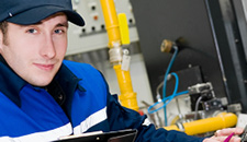 Mechatroniker/in oder Industriemechaniker/in Mechatroniker/in oder Industriemechaniker/in